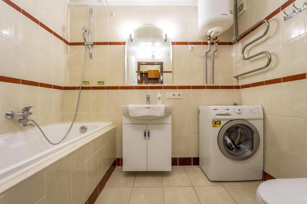 Apartment On Leonida Pervomais'Koho Kiev Dış mekan fotoğraf